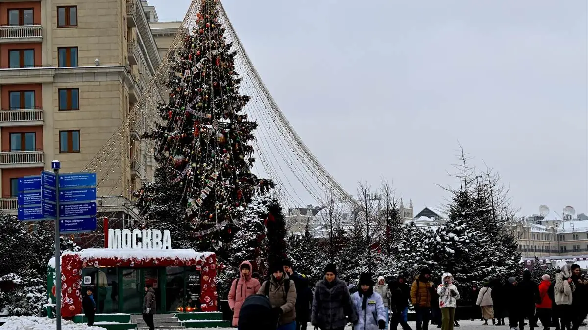 Kizil_Meydan_kis_kar_Rus_halki-05012026-6