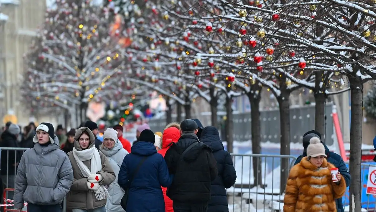 Kizil_Meydan_kis_kar_Rus_halki-05012026-7