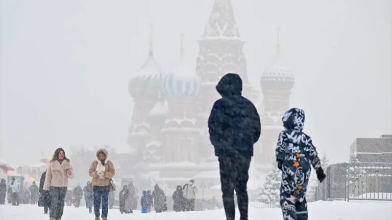 Kış Moskova’da sert yüzünü gösterdi