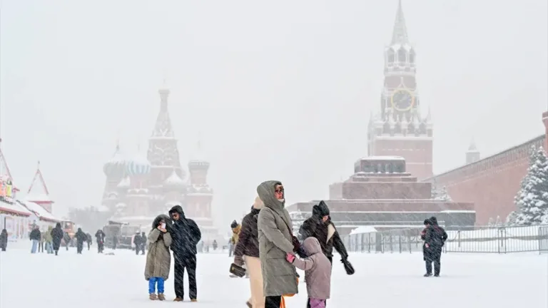 Uzman isim açıkladı: Moskova’da kar yağışları sıklaşacak