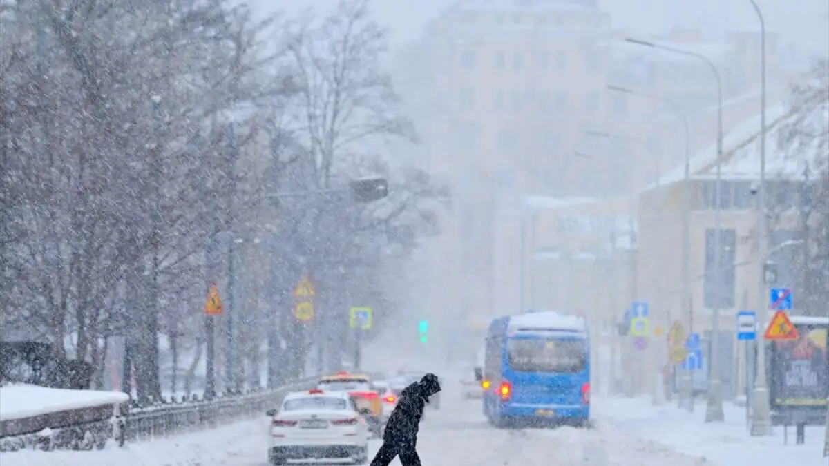 Moskovada_kar_yagisi-10012026-5
