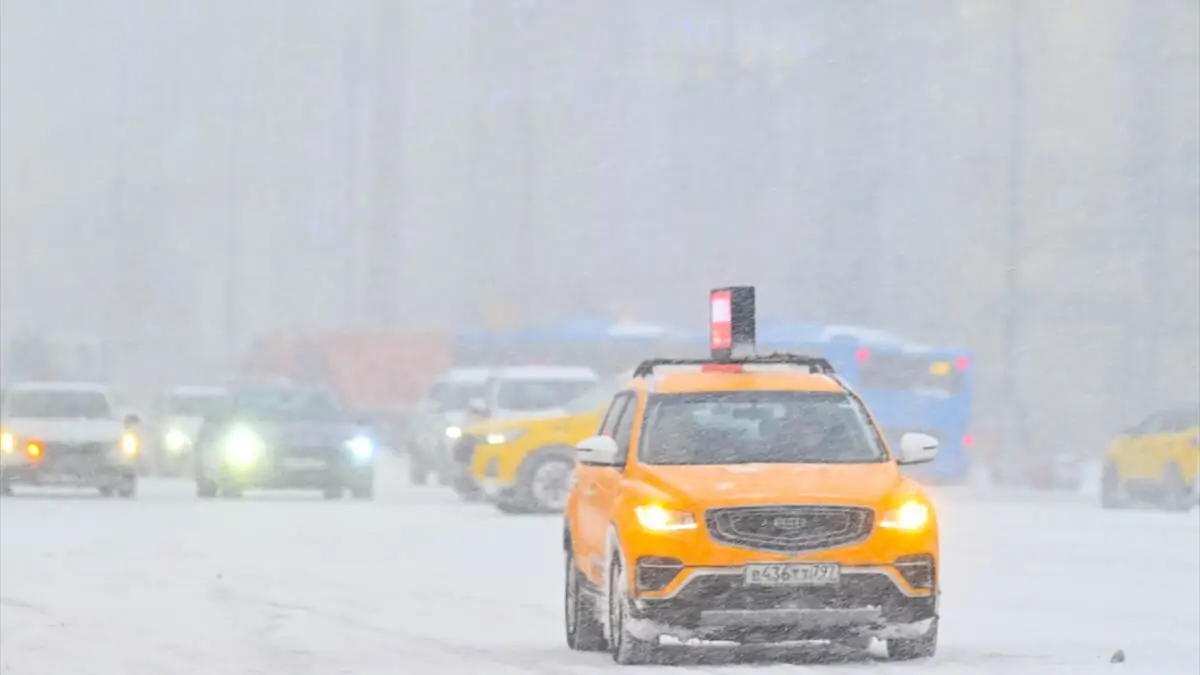 Moskovada_kar_yagisi-10012026-7