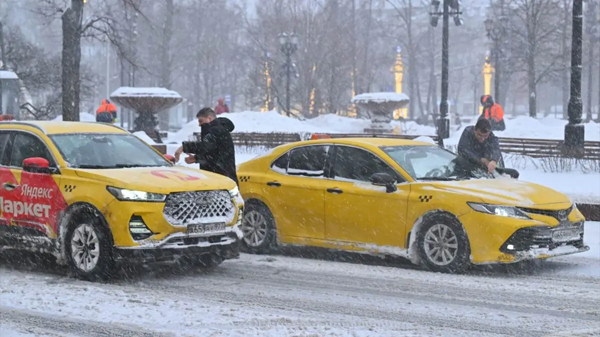 Moskovada_kar_yagisi-10012026-8