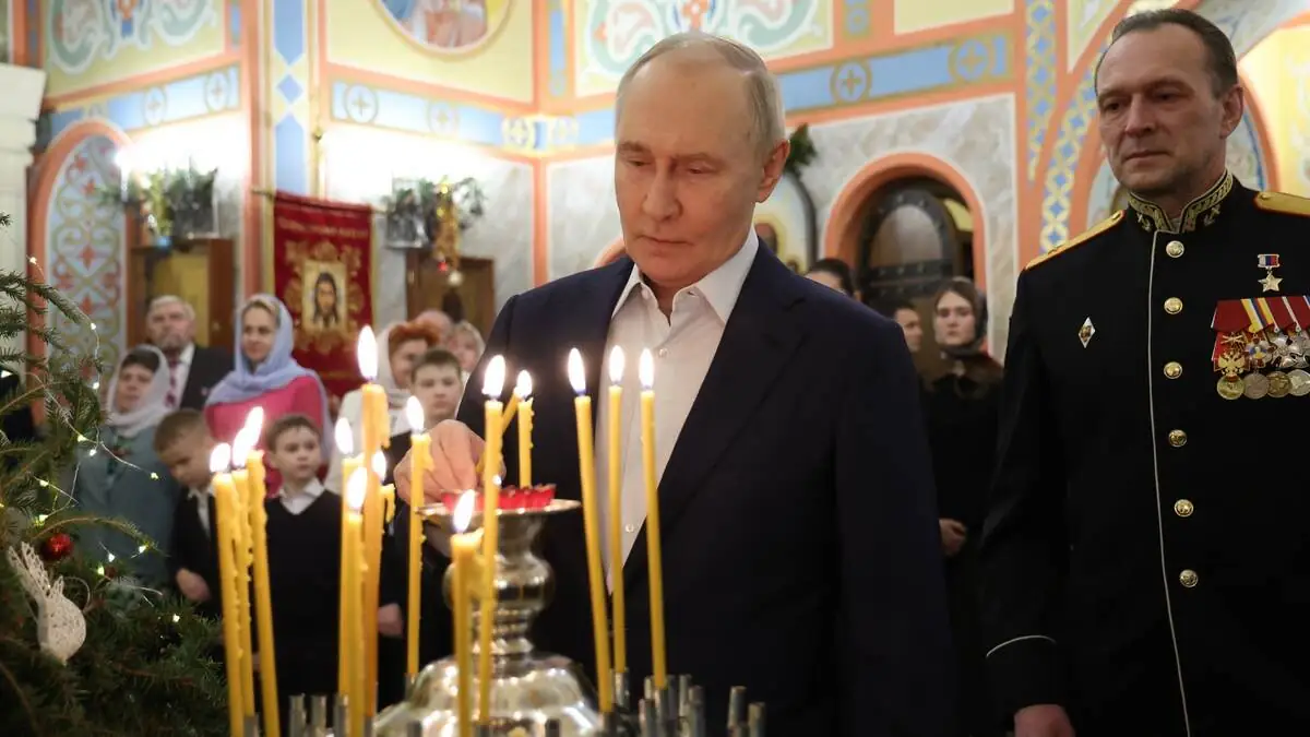 Putin, Noel ayininde askerler ve ailelerine hitap etti