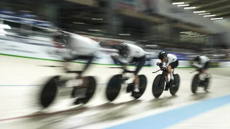 Rus sporcuların bisikletleri Türkiye’den Rusya’ya döndü