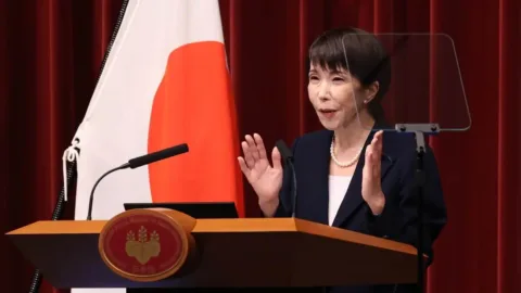 Japonya: Zor ilişkilere rağmen Rusya ile barış hedefimiz var