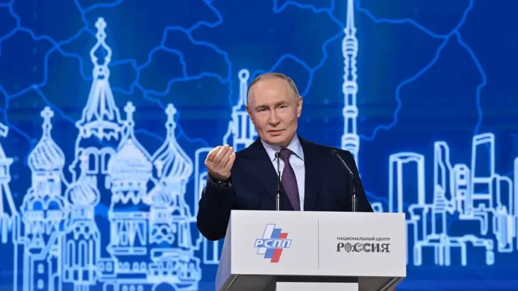 Putin, hükümet ve partiler için son anketten dikkat çeken sonuçlar