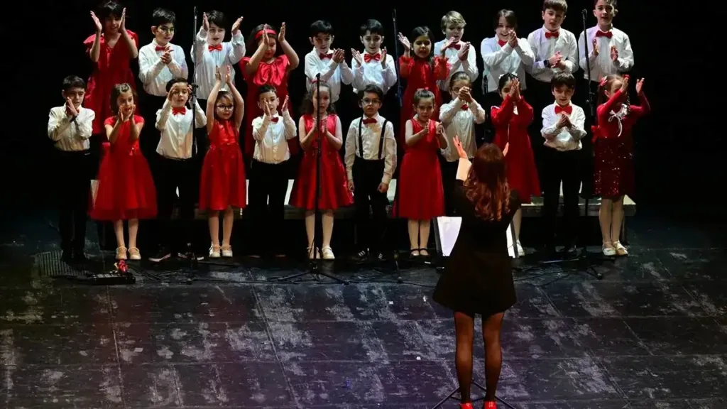 Moskova’da 23 Nisan Ulusal Egemenlik ve Çocuk Bayramı haftasında “Uluslararası Çocuk Şenliği” yapıldı