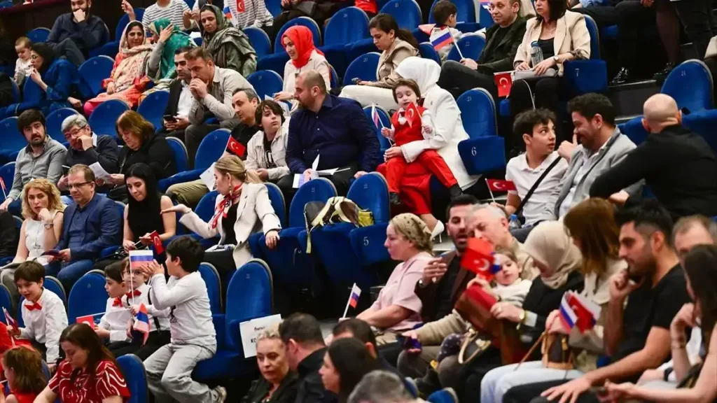 Moskova’da 23 Nisan Ulusal Egemenlik ve Çocuk Bayramı haftasında “Uluslararası Çocuk Şenliği” yapıldı