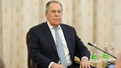 Rusya: ABD’nin İran’la müzakerelerde tüm bölgenin çıkarlarını dikkate alacağını umuyoruz