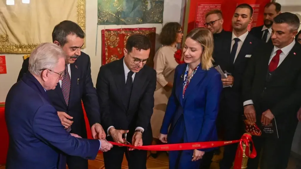 “Gelin Hazineleri” Rusya’da Ermitaj Müzesi’nde sergilenmeye başladı