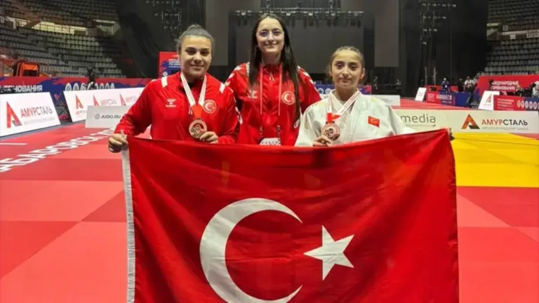 Kadın milli judoculardan Rusya Turnuvası’nda 2 madalya