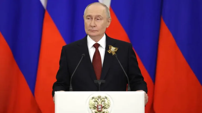 Putin, Batı’nın Ukrayna’yı kullanarak Rusya’yı aldattığını söyledi
