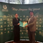 Moskova’da Türkçe öğrenen Rus vatandaşlarına sertifikaları verildi