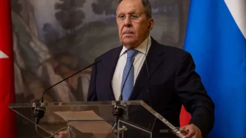 Lavrov: Avrupa, Trump’ı Alaska’daki önerilerinden uzaklaştırmaya çalışıyor