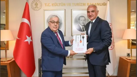 Verşinin: Rus turistlerin Türkiye’ye ilgisi azalmıyor