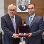 Rusya’nın Ankara Büyükelçisi Vershinin, Bakan Kacır ile görüştü
