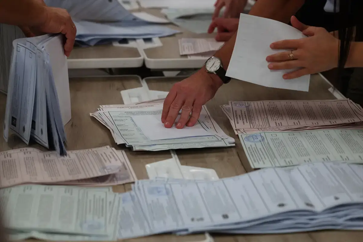 Rusya’da seçim sonuçları şekilleniyor: Birleşik Rusya yüzde 57,60’ta