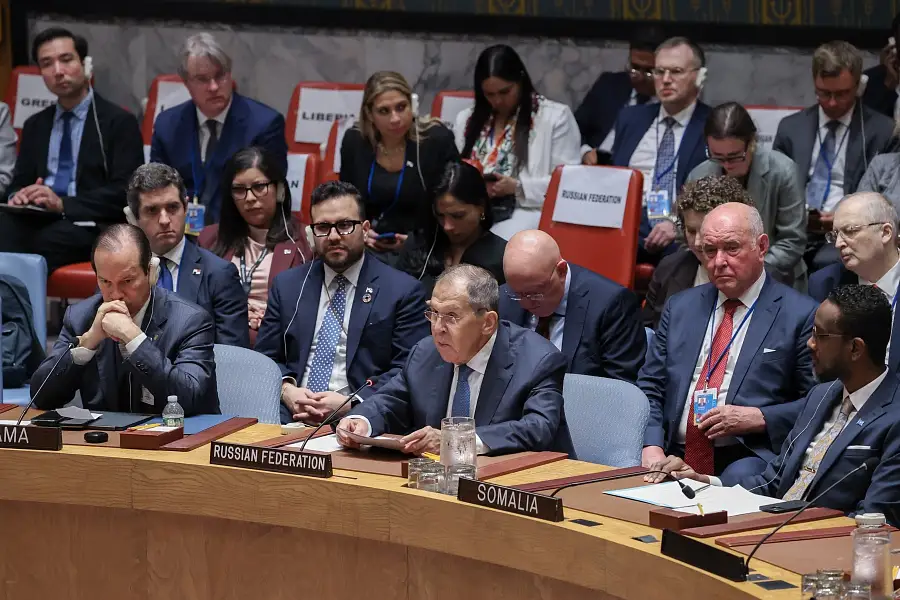 Lavrov’dan BMGK’da Ukrayna çıkışı: Müzakereler sürebilir, operasyon durmayacak