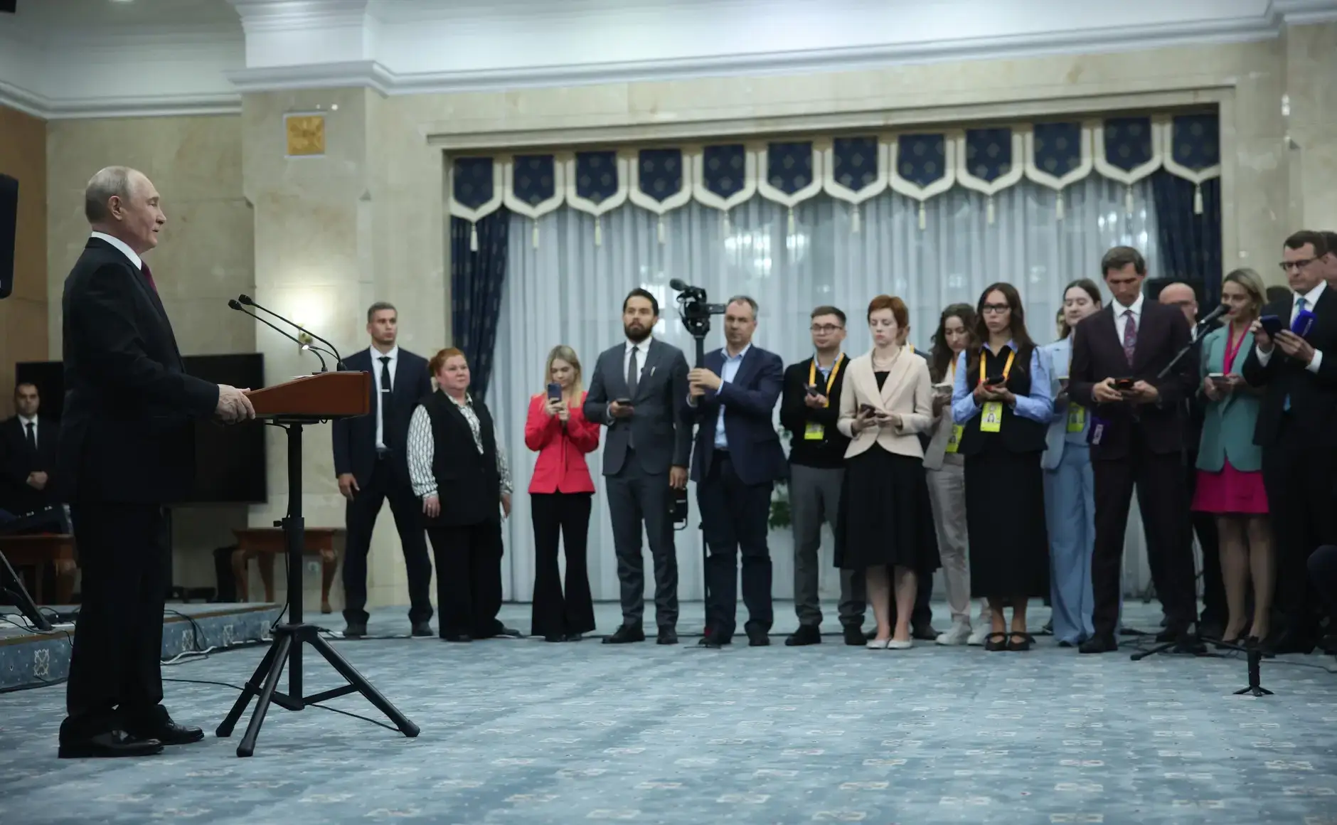 Putin'den Zelenskiy'e "Teröristlerle müzakere yapılmaz" tepkisi