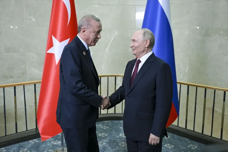 Putin ile Erdoğan Bişkek’te görüştü