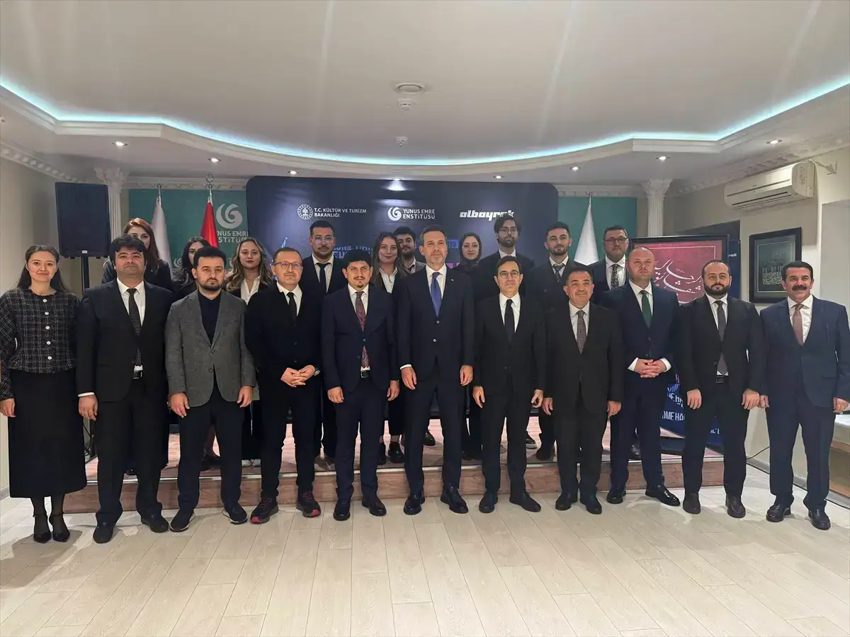 Bakan Bayraktar, Moskova'da "Hane" isimli İslam Sanatları Sergisi'ni açtı