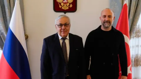 Büyükelçi Verşinin “Sultan Süleyman” ile görüştü