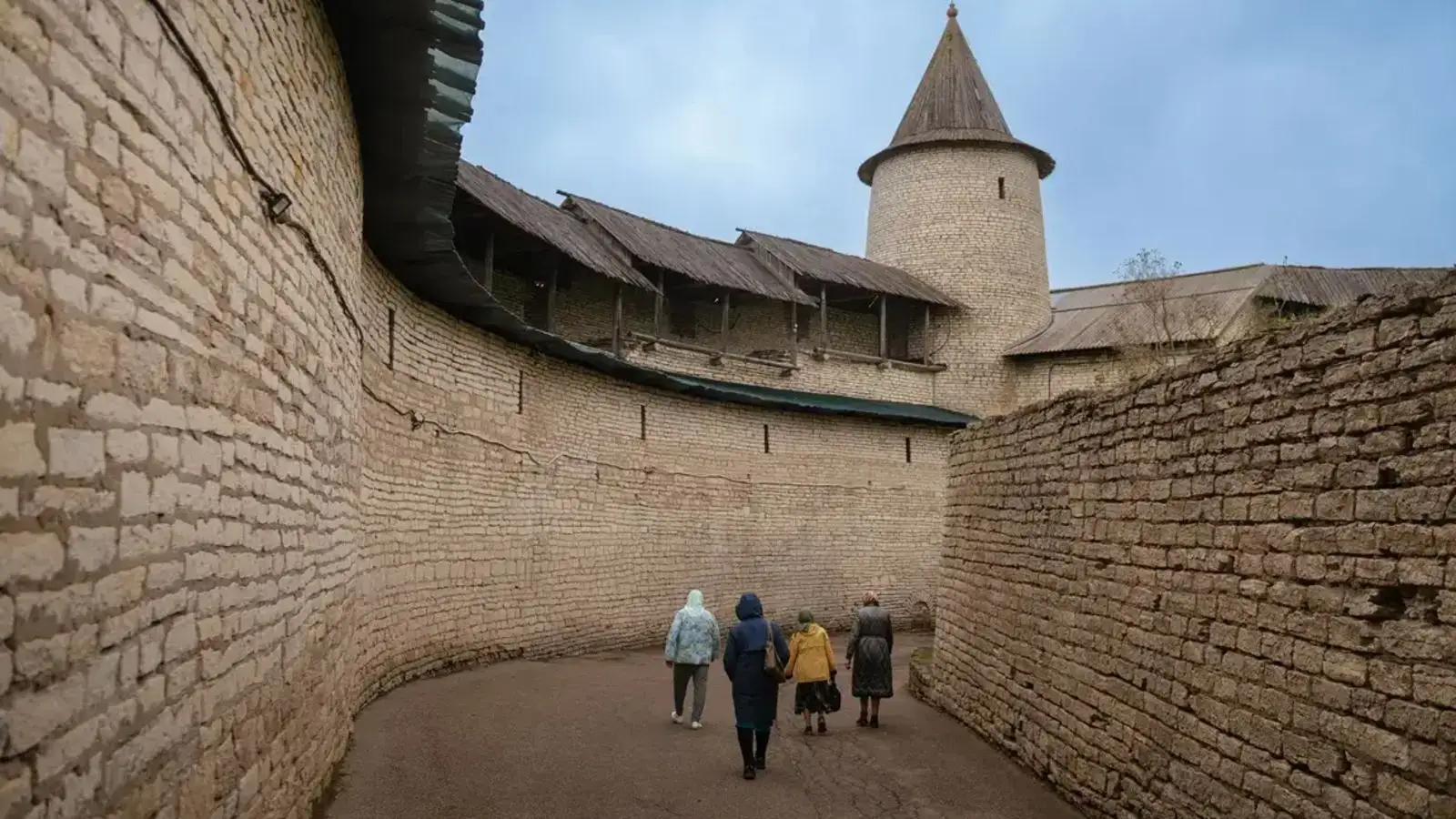 rusya-nin-tarihi-sehri-pskov-mimari-dokusuyla-aa-2026-10-13-18